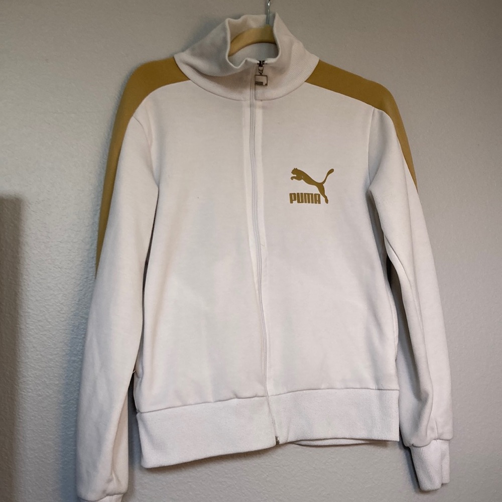 Vintage puny sport turtle neck sweater